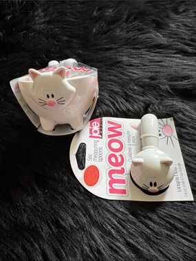 Joie Meow White Cat Measuring Spoon and measuring cups Set